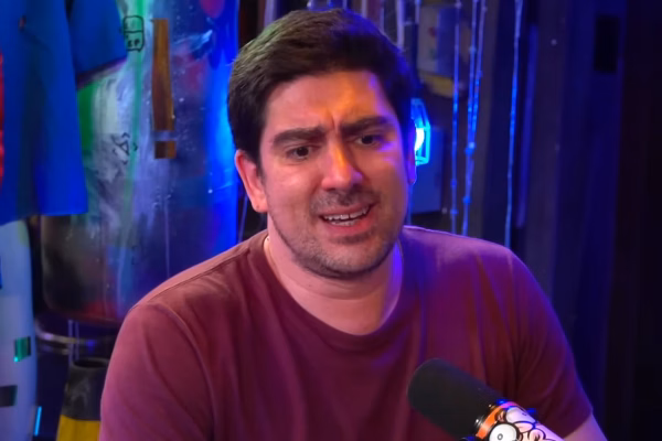Marcelo Adnet revela abuso sofrido na infância: “Isso me travou”