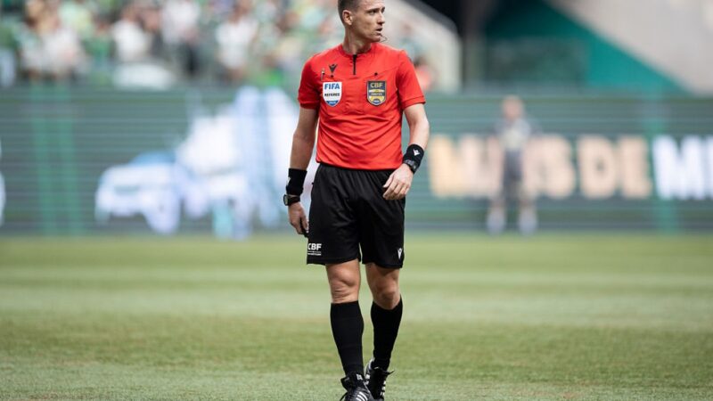Diretor do Cruzeiro reclama de árbitro escolhido para clássico; veja