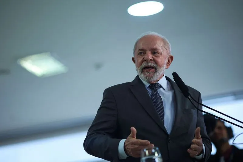 Lula assina decreto que institui política nacional para a primeira infância