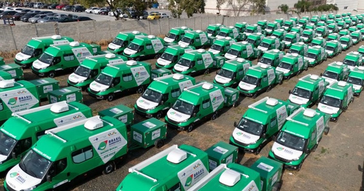 Distrito Federal recebe cinco unidades odontológicas móveis para levar atendimento à população