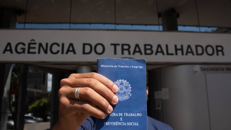Vagas de emprego: DF tem 842 oportunidades e salários de até R$ 4 mil