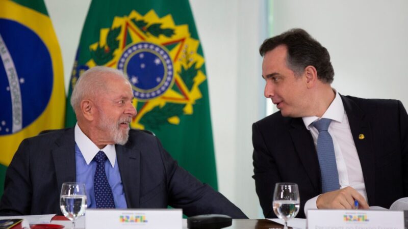 Pacheco: “Não há dois lados quando se trata da defesa da democracia”