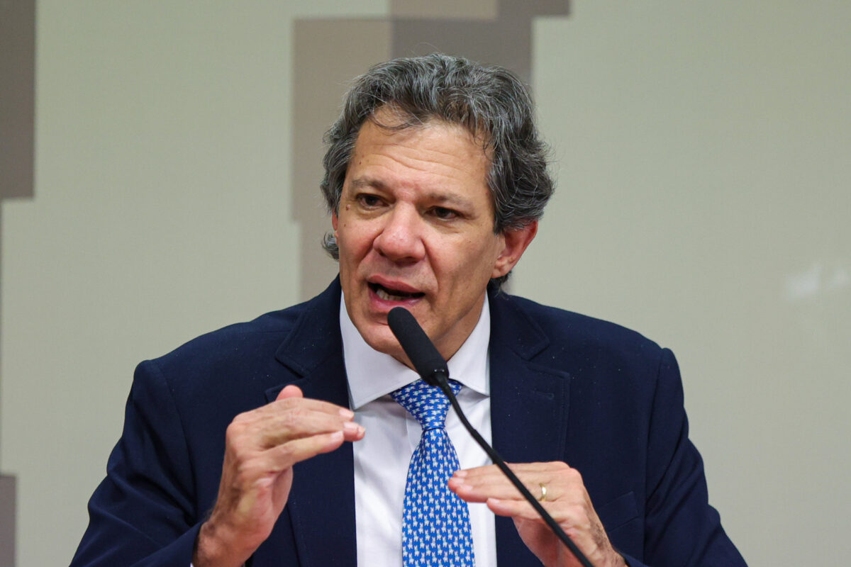 Haddad espera “queda de juros com sustentabilidade” nos próximos meses