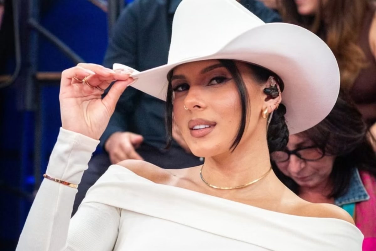 Ana Castela recebe cartas anônimas com mensagens de ódio