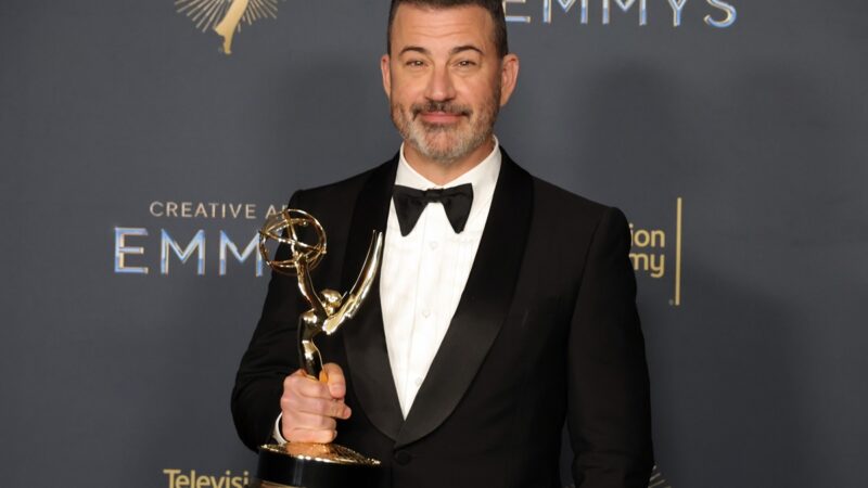 Jimmy Kimmel volta ao ar e diz que não quis menosprezar Kirk