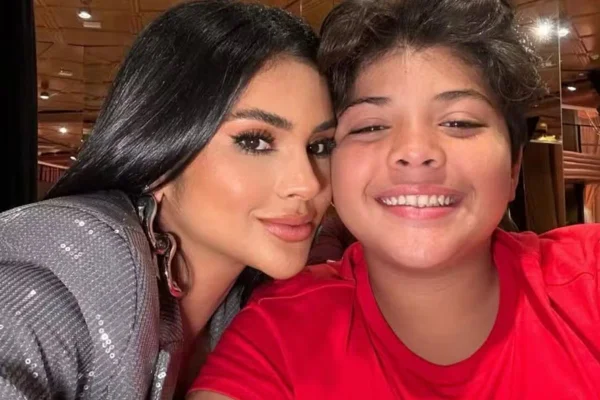 Filho de Wesley Safadão recebe diagnóstico de doença rara