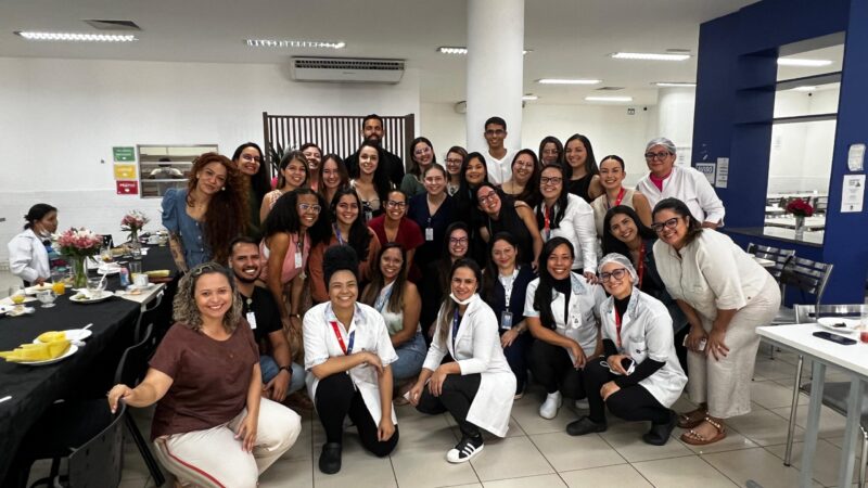 Nutricionistas da rede pública do DF unem técnica e sensibilidade no cuidado diário com pacientes