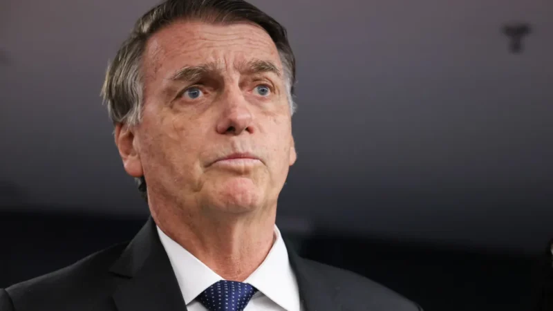 Bolsonaro será primeiro ex-presidente a ser julgado por tentativa de golpe