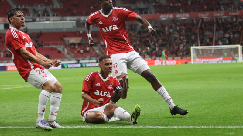 Internacional volta a vencer e afunda o Fortaleza no Z-4