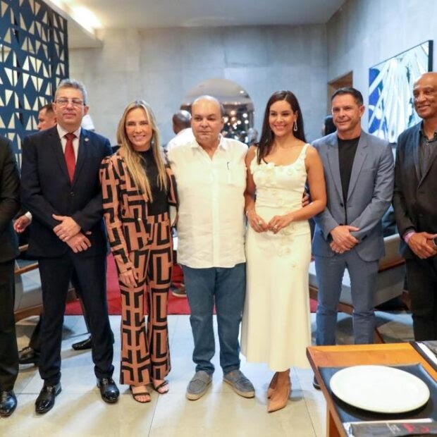 Ibaneis Rocha é homenageado em evento de celebração ao dia do auditor-fiscal da Receita do DF