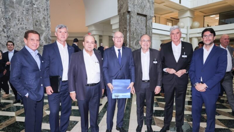 Governador Ibaneis Rocha visita sede do BID em Washington e reforça parcerias com o DF