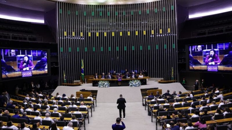 Câmara dos Deputados homenageia Hospital Amaral Carvalho pelos 110 anos de história