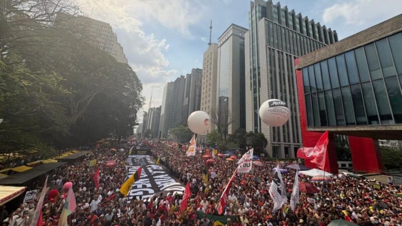 Manifestantes vão às ruas contra PEC da Blindagem e anistia nas 27 capitais