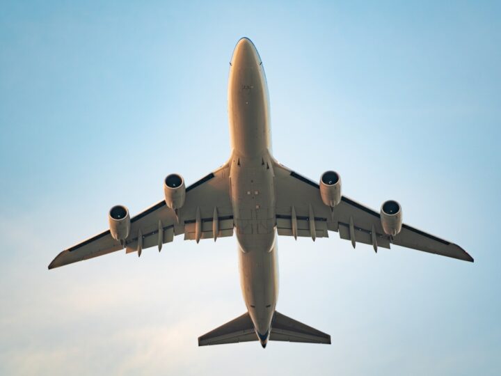 Companhias aéreas: gasto com processos é igual à receita com bagagens