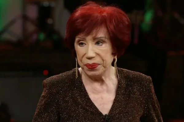 Famosos lamentam a morte da atriz e comediante Berta Loran