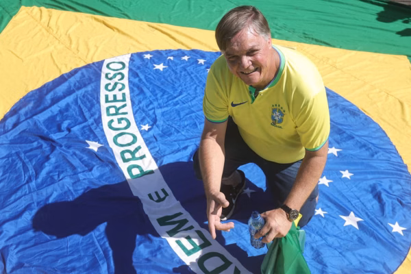 7 de Setembro: direita pede anistia de Bolsonaro em protesto no DF