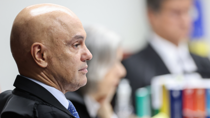 Moraes ironiza pergunta sobre julgamento de Mauro Cid: “Qual caso é esse?”