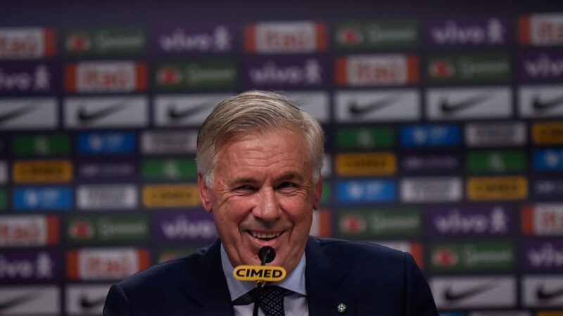 Carlo Ancelotti estreia no Maracanã à frente da Seleção contra o Chile