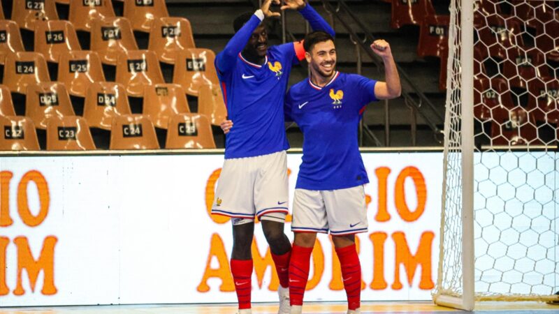 Em jogo de nove gols, França vence a Costa Rica na Copa das Nações
