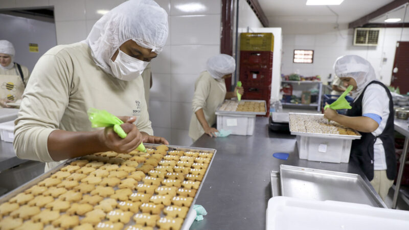 Ponte para o mercado, agências do trabalhador empregaram cerca de 30 mil pessoas desde 2019