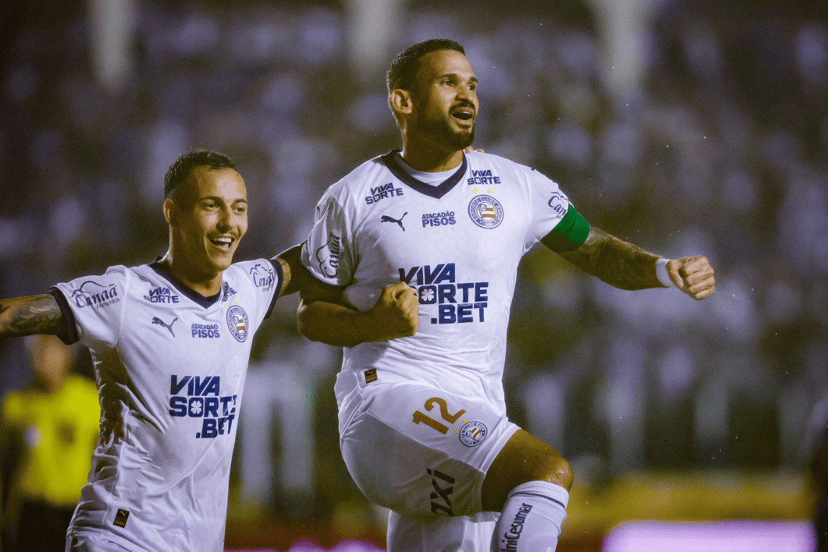Copa do Nordeste: Bahia goleia Confiança e abre vantagem na final