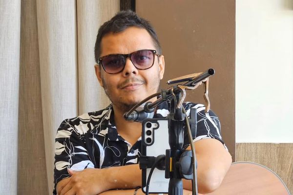 Morre Elias Moreira, ex-The Voice Brasil, aos 39 anos