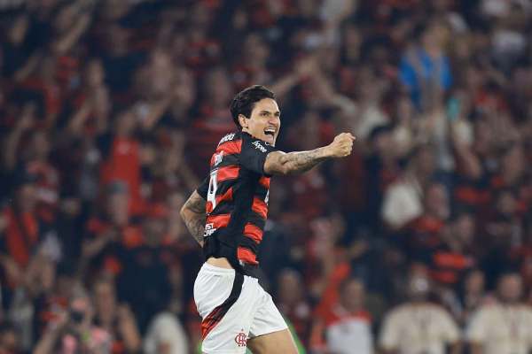 Libertadores: com direito a gol relâmpago, Flamengo bate Estudiantes