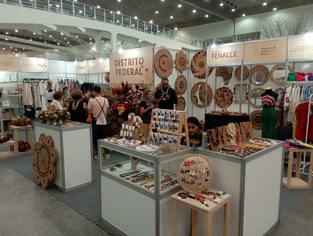 Artesanato do DF marca presença em feira nacional do setor