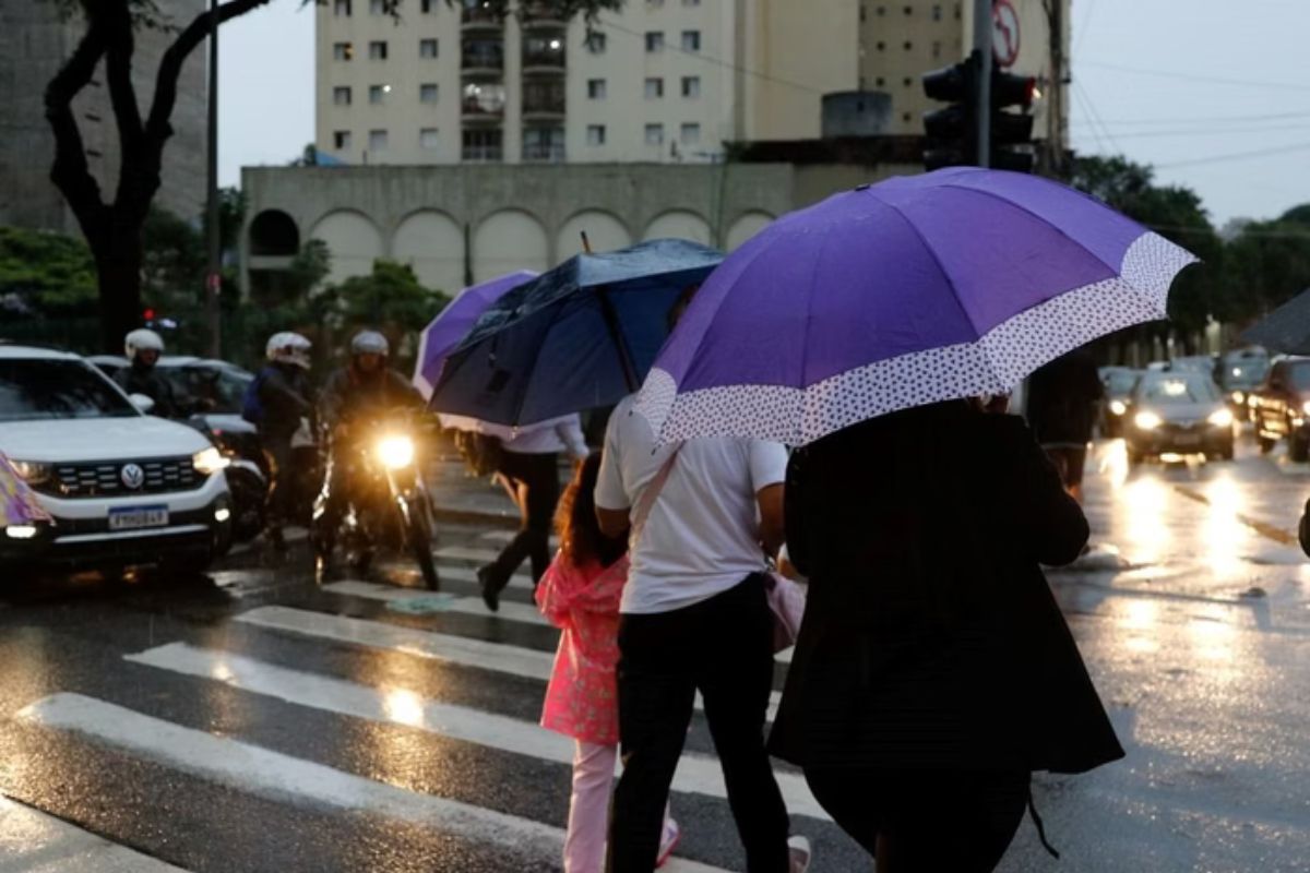 Quarta terá chuvas no Sul, manhã fria e tarde quente no centro do país