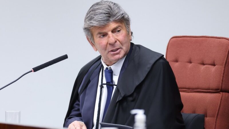 Em voto, Fux minimiza envolvimento de Garnier em reunião golpista