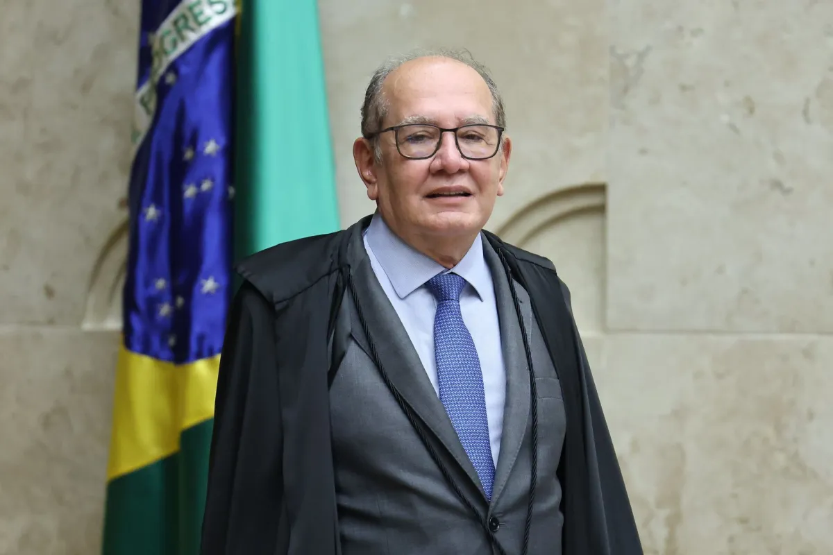 Gilmar aciona Congresso e União sobre regras de impeachment de ministros