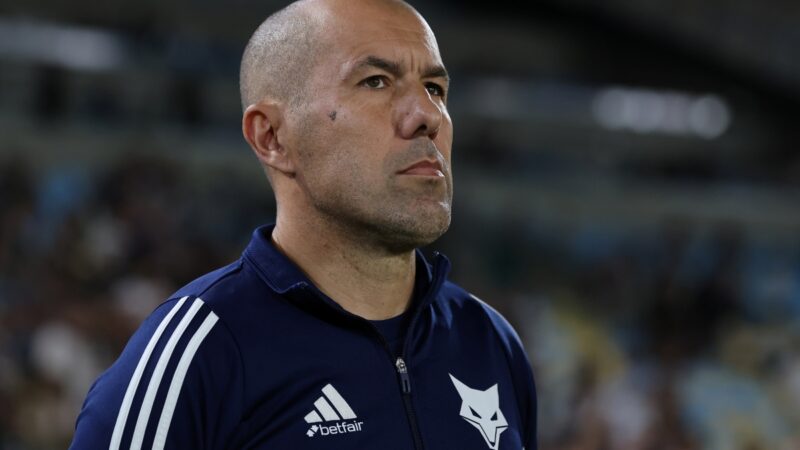“Fomos recompensados por nossa atitude”, diz Leonardo Jardim