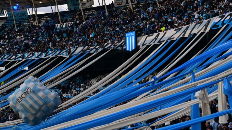 Racing chega à semifinal da Libertadores pela primeira vez no século