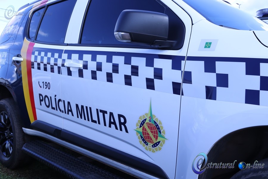 Homem atira em jovem troca tiro com a polícia e foge na Estrutural. Vídeo