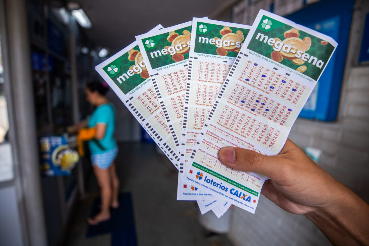 Loterias: Quina sorteia R$ 10 milhões nesta segunda. Confira