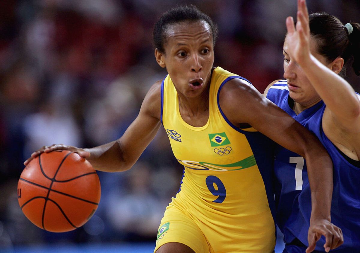 Em entrevista, Janeth Arcain fala sobre futuro do basquete brasileiro