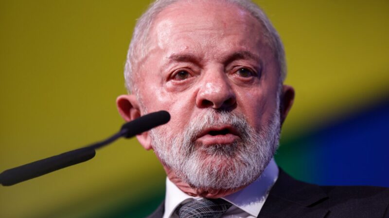 Lula diz que Bolsonaro sabe as “burrices” que fez: “Não é inocente”