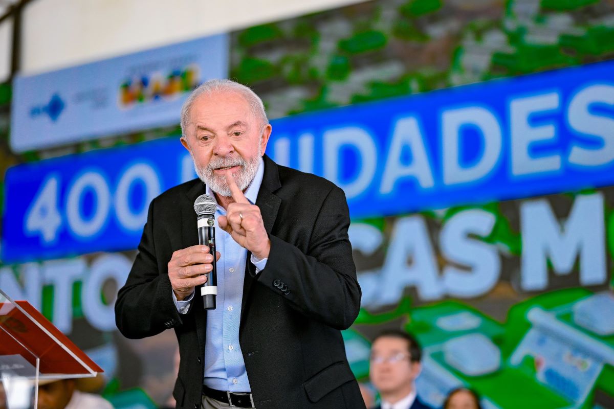 Lula diz que se for candidato em 2026, será “para ganhar as eleições”