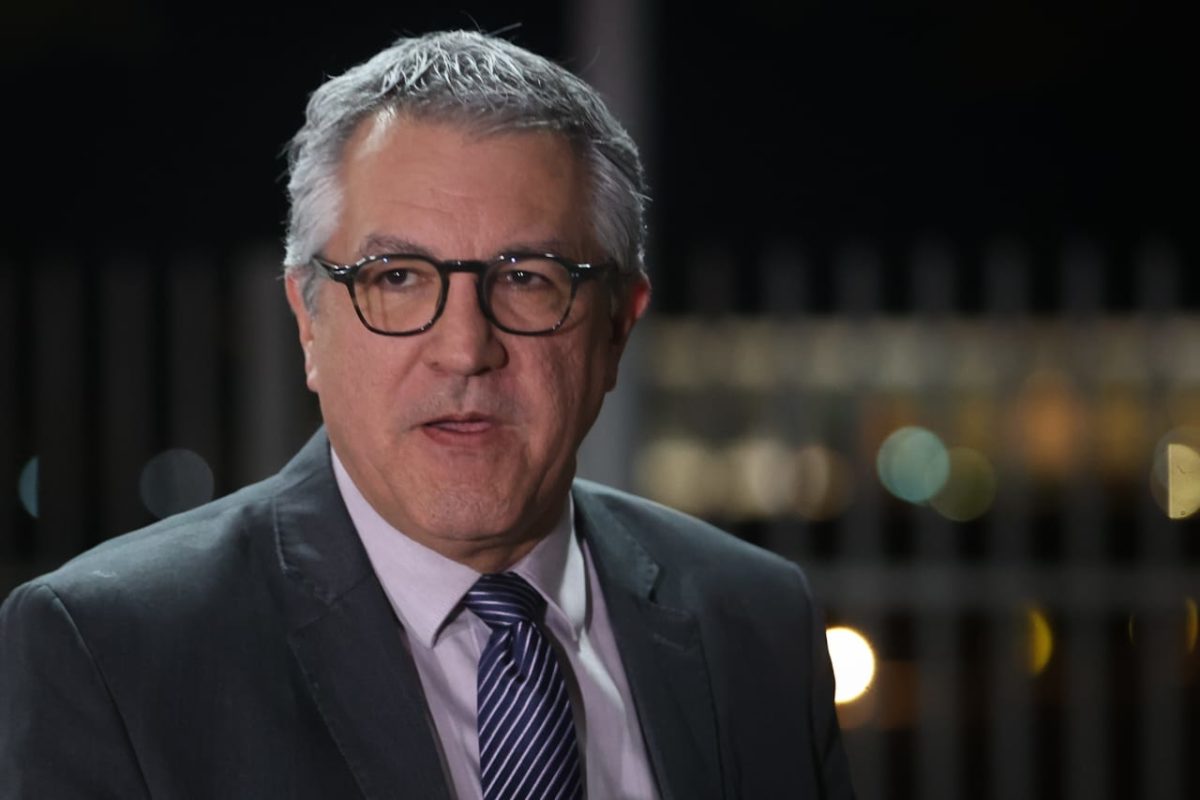Após receber visto dos EUA, Padilha diz que ainda avalia se irá à ONU