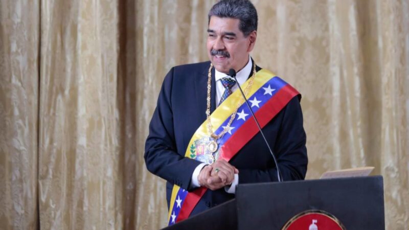Maduro ordena mobilização de 25 mil militares para se defender dos EUA