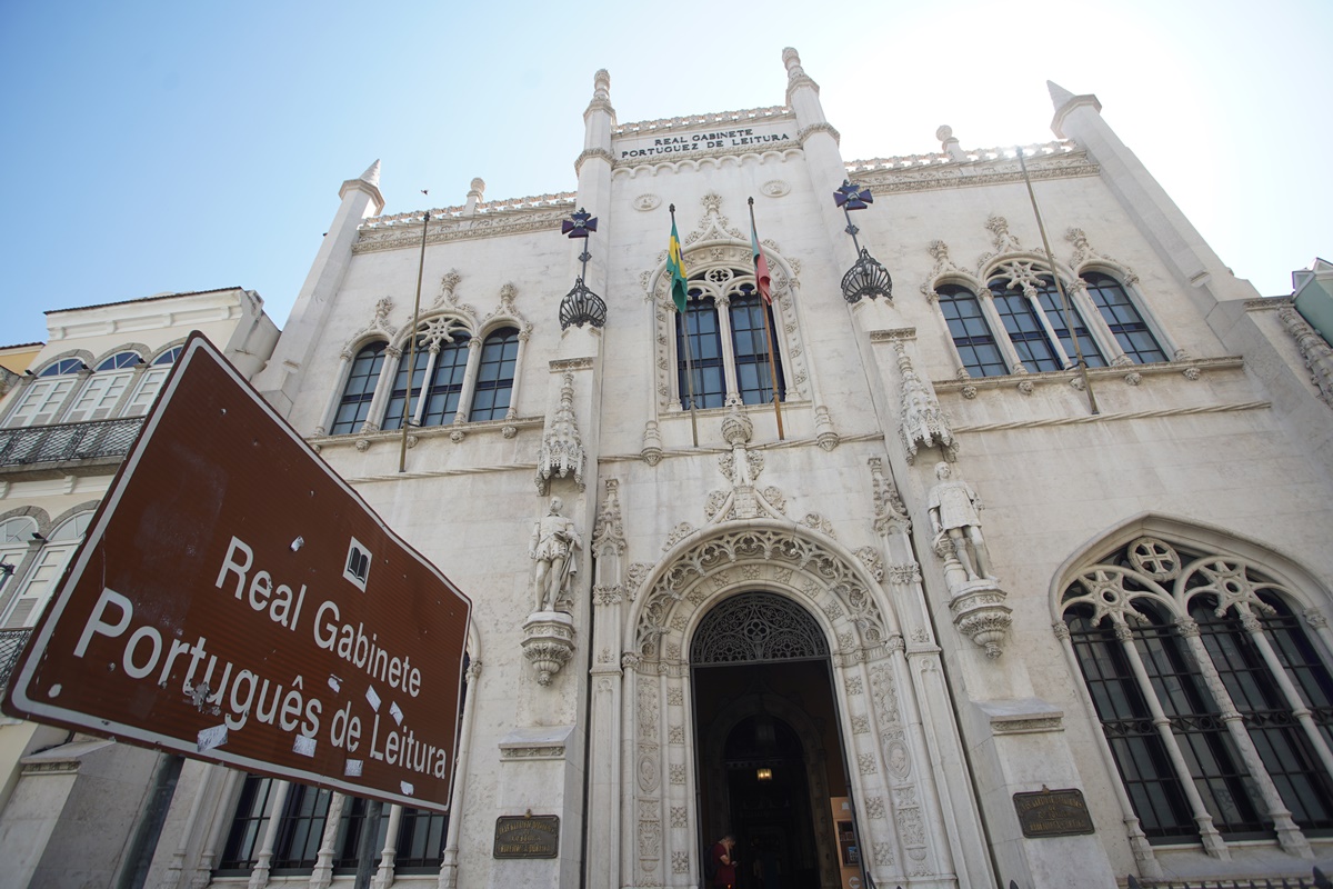 Biblioteca no Rio é considerada uma das mais bonitas do mundo