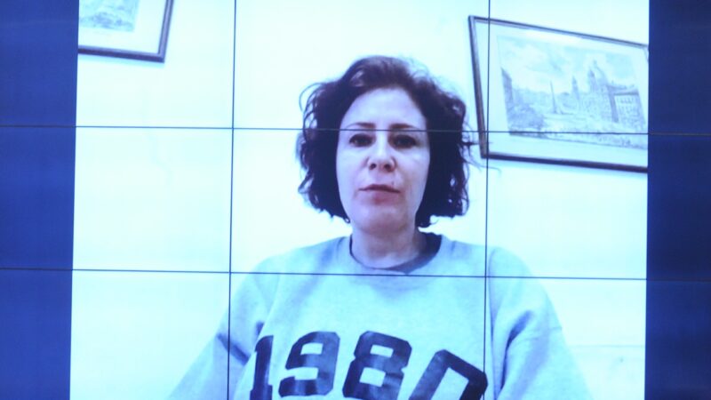 Moraes libera redes sociais de Zambelli, que está presa na Itália