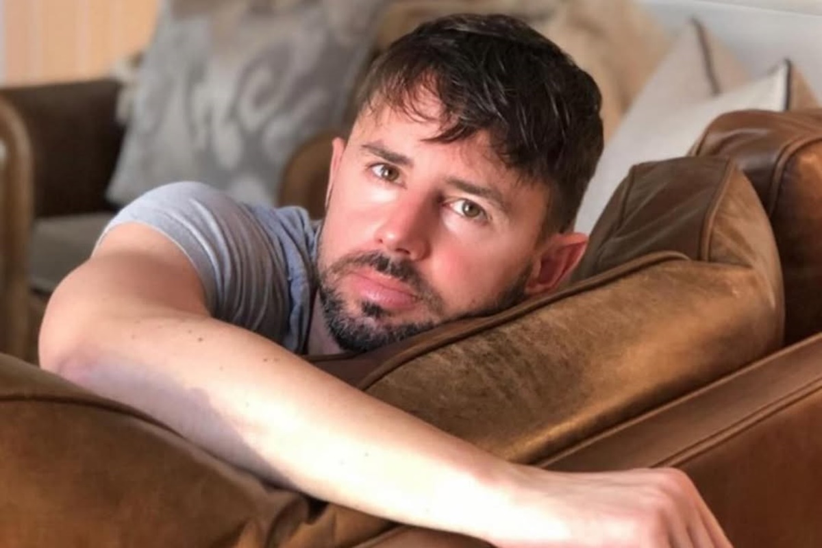 Morre Paul Roberts, coreógrafo do One Direction, aos 52 anos