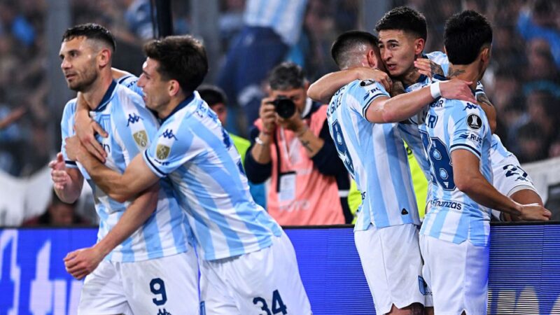 Racing vence Vélez pela segunda vez e vai à semifinal da Libertadores