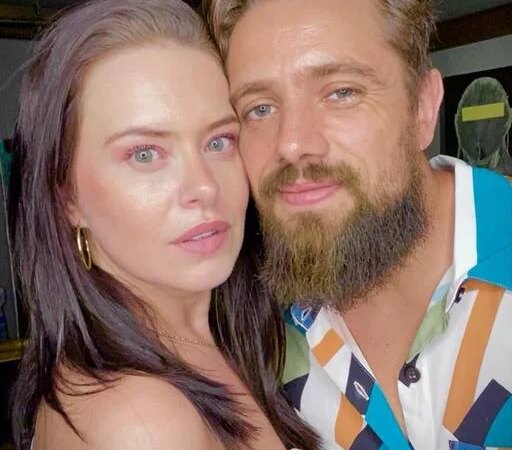 Justiça mantém medida protetiva para Mari Bridi contra Rafael Cardoso