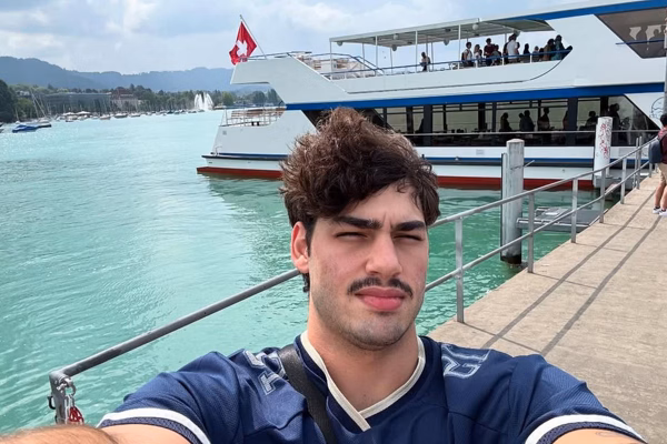 DJ Ulisses rebate acusações de Mari Menezes: “Sou só um menino”