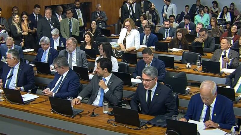 Enterrada, PEC da Blindagem dava foro até para presidentes de partidos