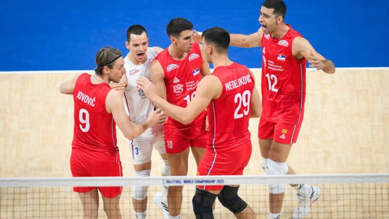 Vôlei: Brasil perde para Sérvia e vaga nas oitavas de final é incerta