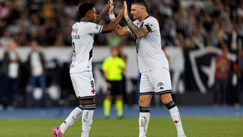 Vasco e Bahia se enfrentam em jogo atrasado: confira onde assistir