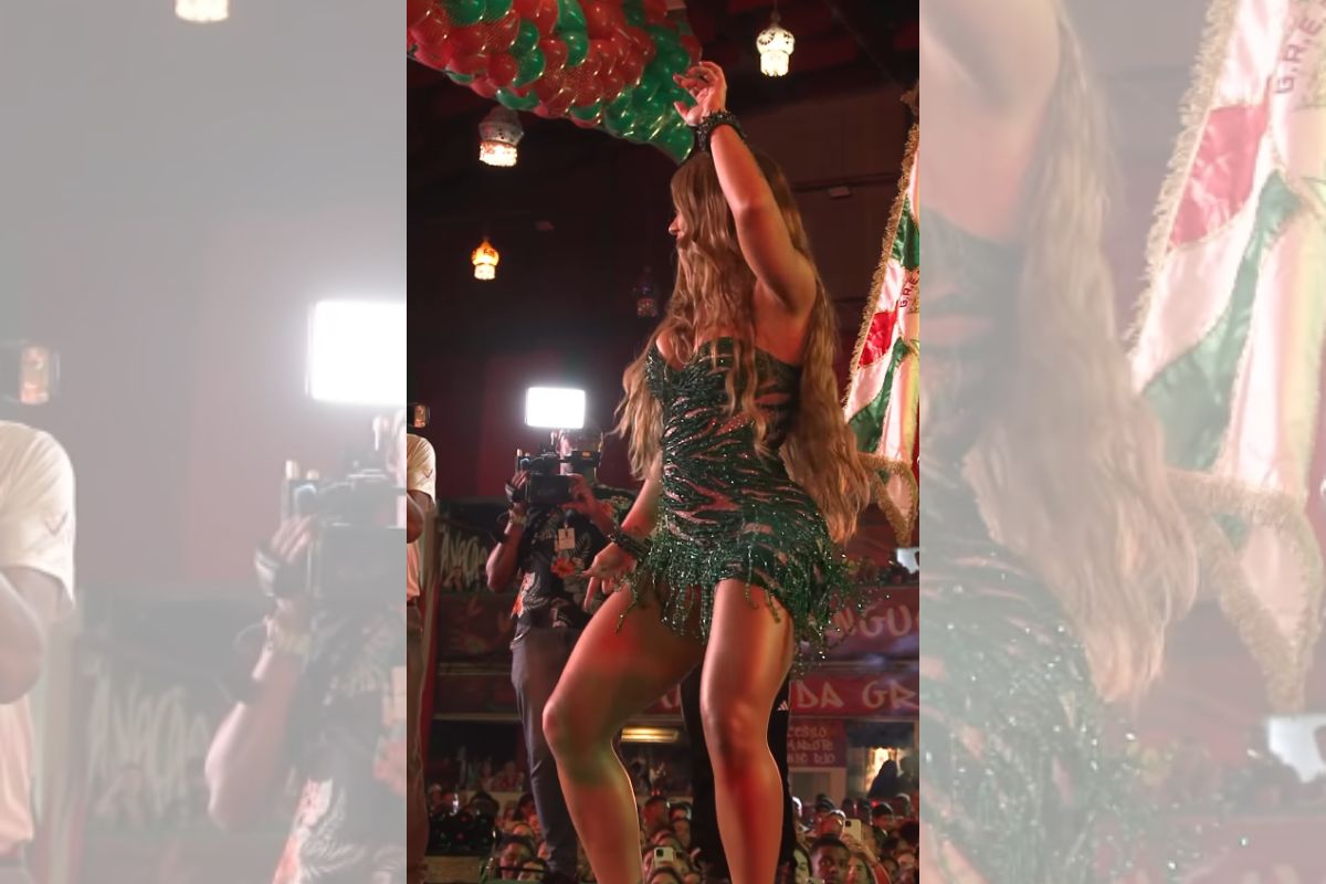 Vídeo: Virgínia é criticada por falta de samba no pé durante coroação